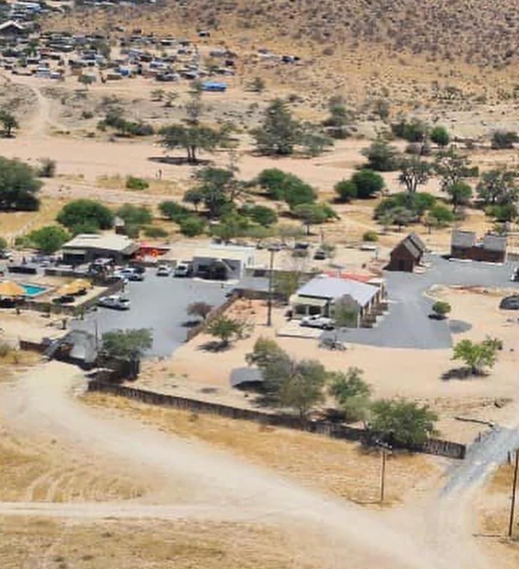 Issa Guesthouse Usakos Kültér fotó