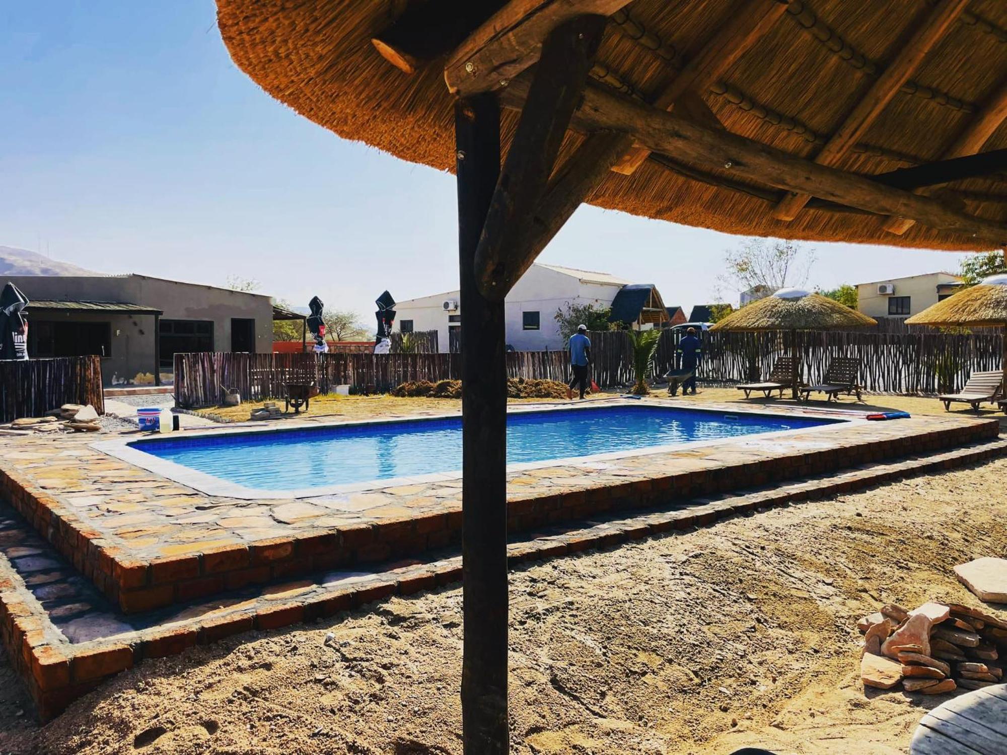 Issa Guesthouse Usakos Kültér fotó